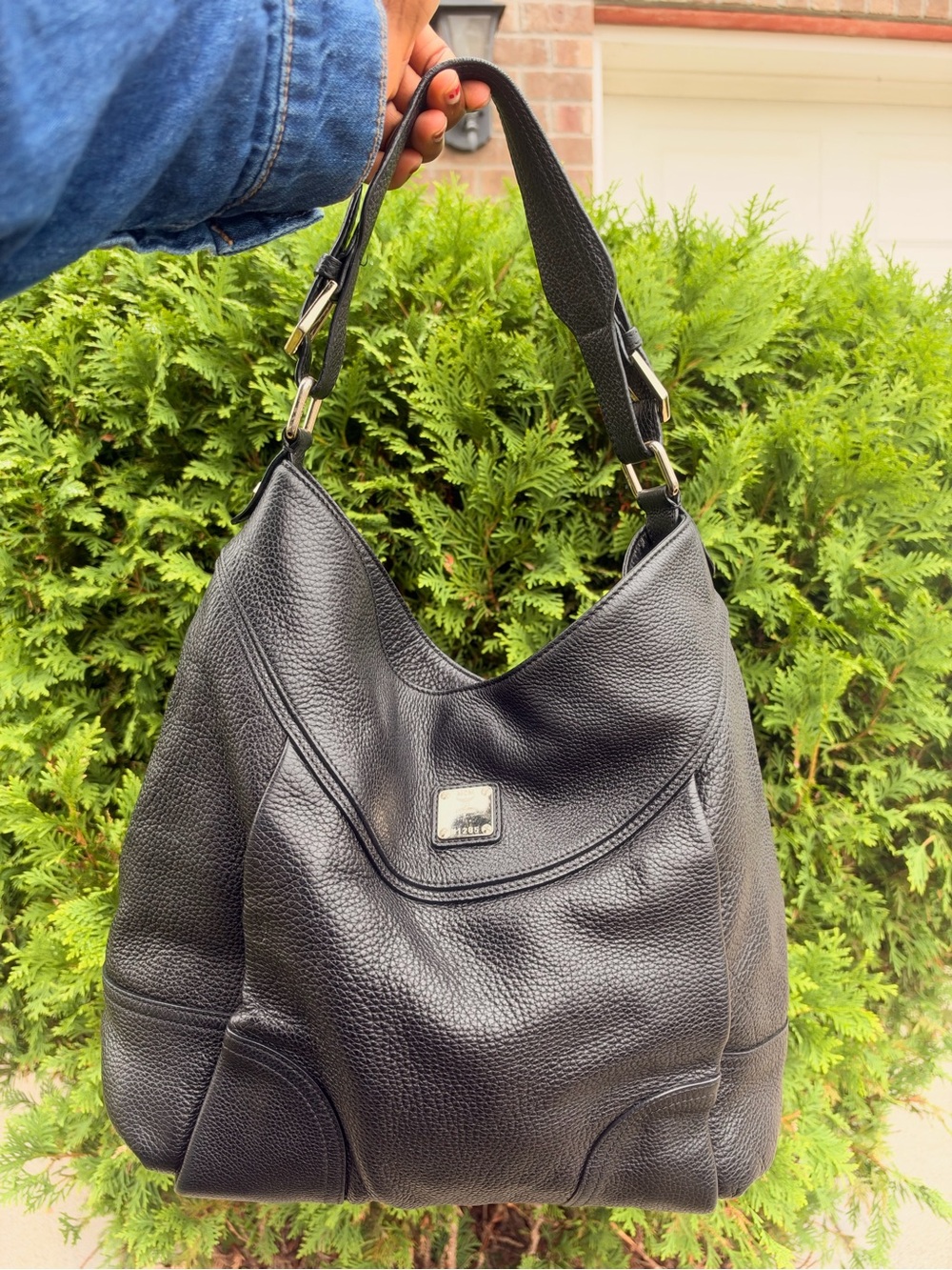 Leather Hobo Shoulder Bag - Black